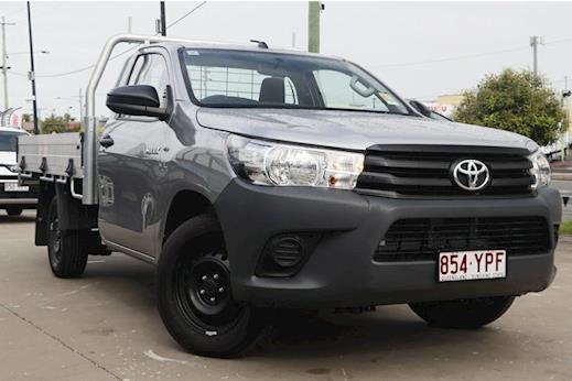 HiLux 4x2 Workmate Double-Cab Pick-up | Motorama Toyota