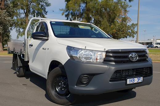 HiLux 4x2 Workmate Single-Cab Cab-Chassis | Jacob Toyota